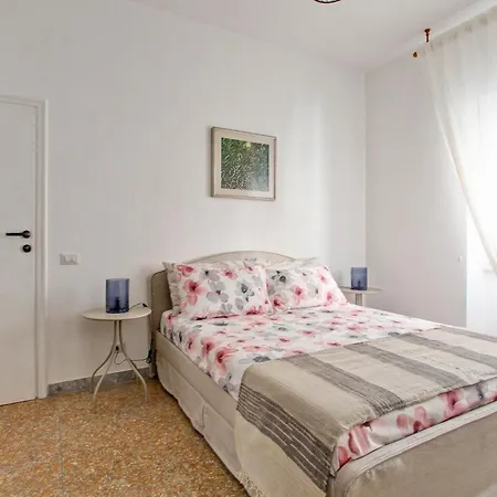 Residenza Santa Barbara * רומא