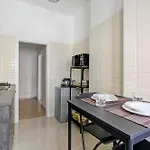 Residenza Santa Barbara 아파트